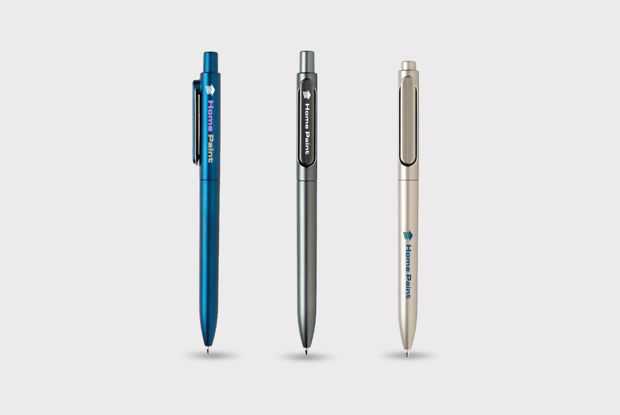Stylo fin avec clip métallique