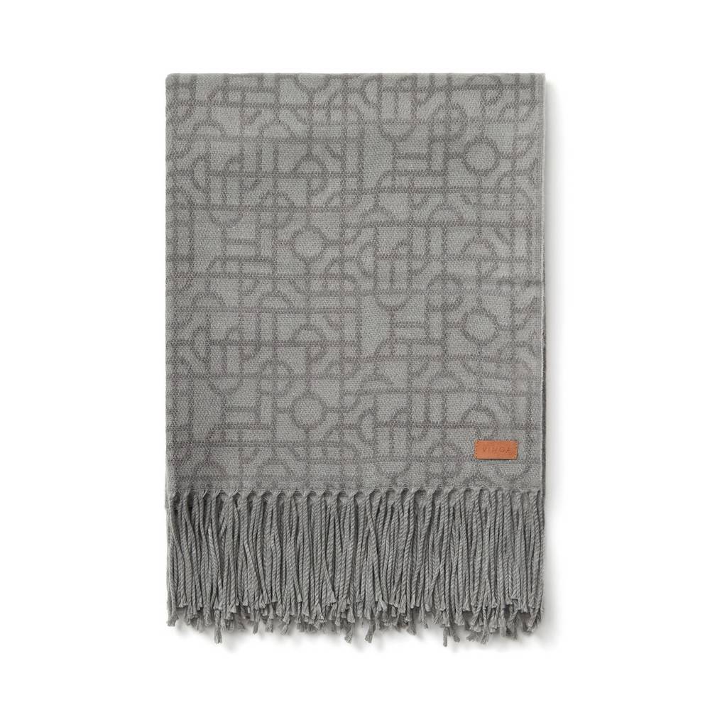 Beautiful blanket with a subtle geometric pattern personnalisable