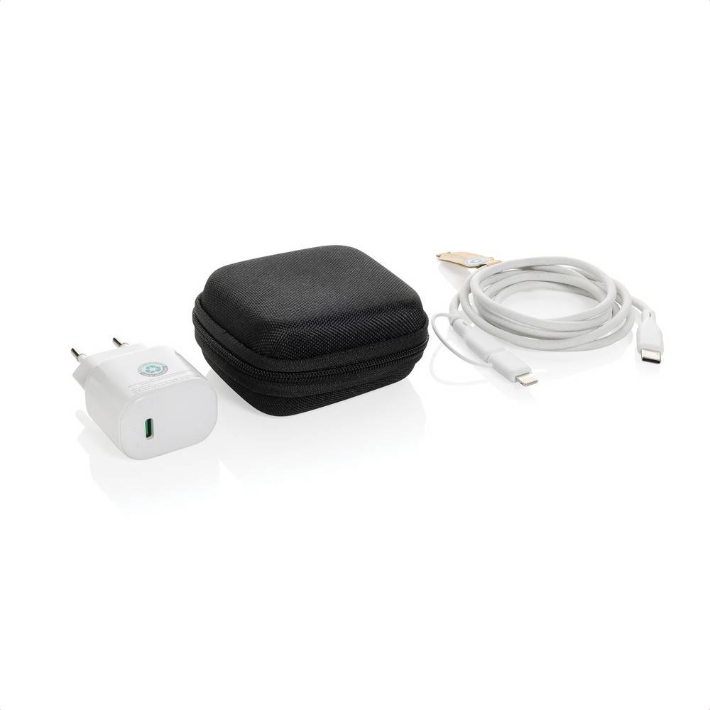 Set câble et chargeur 20W en PET recyclé RCS Boost personnalisable