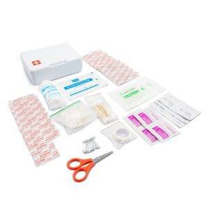 Trousse de premiers secours en coffret plastique, 65 personnalisable